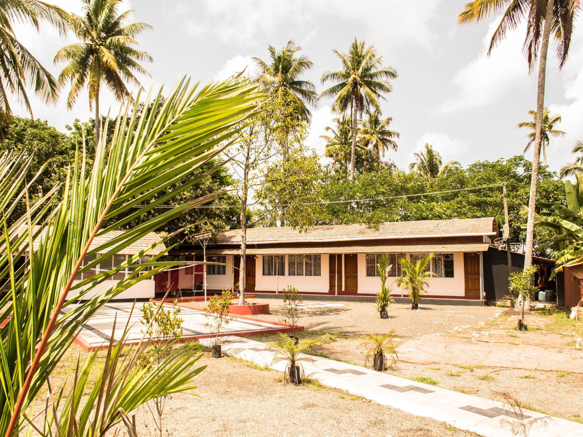 OYO 5237 Island Lake Resort Alappuzha Eksteriør bilde